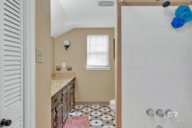 Your Dream Home Awaits--Spacious, Updated  Ready for Your on Lake Forest Yacht and Country Club in Alabama - for sale on GolfHomes.com, golf home, golf lot