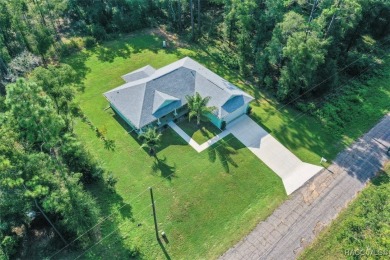 Welcome to this beautiful 3 bedroom, 2 bathroom home with a on Citrus Springs Country Club in Florida - for sale on GolfHomes.com, golf home, golf lot