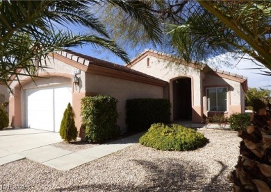 LOCATION IS EVERTHING! Sun City MacDonald Ranch Golf Community on Desert Willow Golf Course in Nevada - for sale on GolfHomes.com, golf home, golf lot