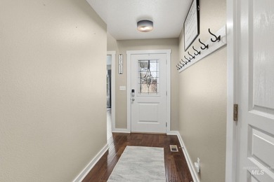 Very well maintained 2 level home in a private gated community on Ridgecrest Golf Course in Idaho - for sale on GolfHomes.com, golf home, golf lot