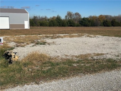 This residential building lot has a BRAND NEW on Linn Valley Lakes - Deer Trace Golf Course in Kansas - for sale on GolfHomes.com, golf home, golf lot