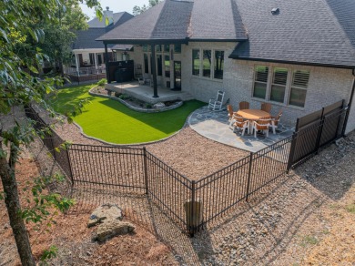 AGENTS SEE REMARKS! Does not look lived in on a level lot from on Granada Golf Course in Arkansas - for sale on GolfHomes.com, golf home, golf lot