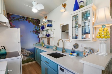 Tremendous opportunity in a terrific neighborhood! This unique on London Bridge Golf Course in Arizona - for sale on GolfHomes.com, golf home, golf lot