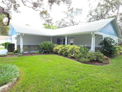Timber Pines 2 Bedroom Home 2 Full Bathrooms And A Screened 2 on Timber Pines Golf Course in Florida - for sale on GolfHomes.com, golf home, golf lot