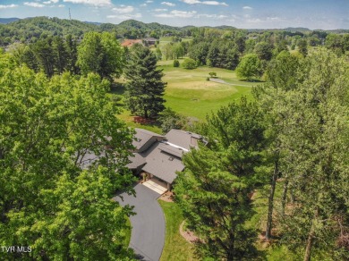 This beautifully renovated home is located on the 6th green of on Country Club of Bristol in Tennessee - for sale on GolfHomes.com, golf home, golf lot