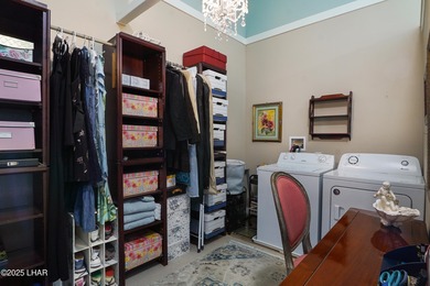 Tremendous opportunity in a terrific neighborhood! This unique on London Bridge Golf Course in Arizona - for sale on GolfHomes.com, golf home, golf lot