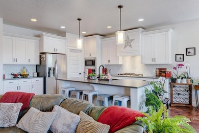 Beautifully maintained home complete with a social membership to on SpurWing Country Club in Idaho - for sale on GolfHomes.com, golf home, golf lot