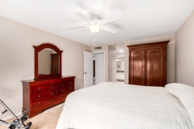 Well maintained 1402 square foot home, 2 bedroom & 2 bath home on Westbrook Village Golf Club in Arizona - for sale on GolfHomes.com, golf home, golf lot