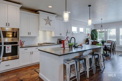 Beautifully maintained home complete with a social membership to on SpurWing Country Club in Idaho - for sale on GolfHomes.com, golf home, golf lot