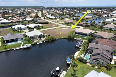 ***PRICE IMPROVEMENT**WELCOME HOME TO PUNTA GORDA! Build the on Saint Andrews South Golf Club in Florida - for sale on GolfHomes.com, golf home, golf lot