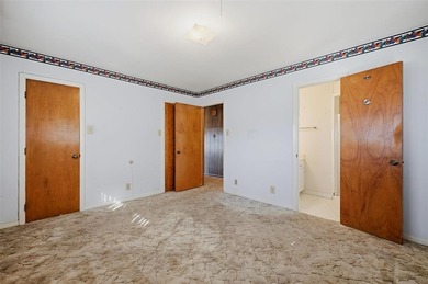 Great potential in this three-bedroom, two-bath golf course on Lake Kiowa Golf Course in Texas - for sale on GolfHomes.com, golf home, golf lot