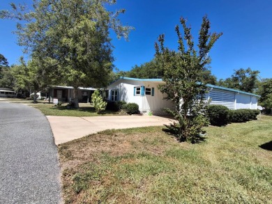 Peaceful 2BR/2BA Home | 1,144 Sq. Ft. | Backs to Ocala Forest - on Rolling Greens Executive Golf Community in Florida - for sale on GolfHomes.com, golf home, golf lot