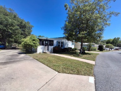 Peaceful 2BR/2BA Home | 1,144 Sq. Ft. | Backs to Ocala Forest - on Rolling Greens Executive Golf Community in Florida - for sale on GolfHomes.com, golf home, golf lot