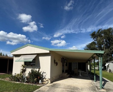 You don't want to miss this great deal on a 2-bedroom/1-bath on Lake Henry Golf Club in Florida - for sale on GolfHomes.com, golf home, golf lot