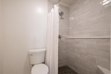 Welcome to Round River!  This one-level, 2-bedroom / 2 bathroom on Rebsamen Park Golf Course in Arkansas - for sale on GolfHomes.com, golf home, golf lot