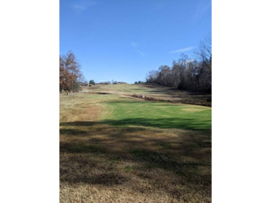 THIS IS AN AUCTION. ADVERTISED PRICE FOR MARKETING PURPOSES ONLY on Arrowhead Golf Club in Kentucky - for sale on GolfHomes.com, golf home, golf lot