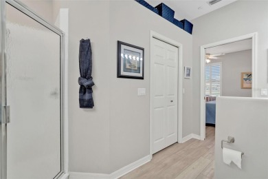 BEAUTIFUL, 3BD/2BA, END UNIT VILLA in The Links at Pelican on Pelican Pointe Golf and Country Club in Florida - for sale on GolfHomes.com, golf home, golf lot
