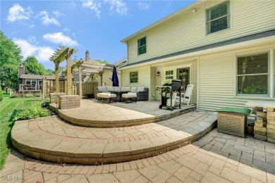 Welcome to this beautifully maintained front porch colonial on Gleneagles Golf Club in Ohio - for sale on GolfHomes.com, golf home, golf lot