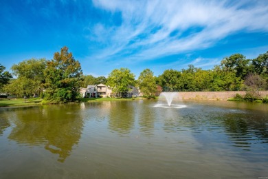 Welcome to Round River!  This one-level, 2-bedroom / 2 bathroom on Rebsamen Park Golf Course in Arkansas - for sale on GolfHomes.com, golf home, golf lot