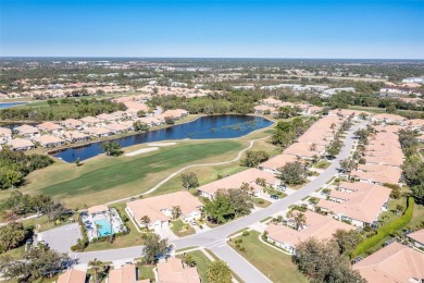 BEAUTIFUL, 3BD/2BA, END UNIT VILLA in The Links at Pelican on Pelican Pointe Golf and Country Club in Florida - for sale on GolfHomes.com, golf home, golf lot