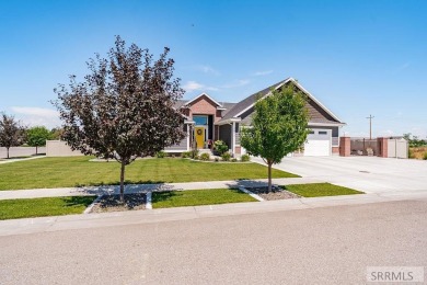 Stunning 5-Bedroom Dream Home with Exceptional Craftsmanship & on Sand Creek Golf Course in Idaho - for sale on GolfHomes.com, golf home, golf lot