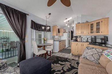 This adorable cozy 1997 fully furnished 1 bedroom 1 bath with on Viewpoint Golf Resort in Arizona - for sale on GolfHomes.com, golf home, golf lot
