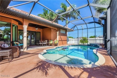 Welcome to this one-of-a-kind, spacious 4-bedroom, 2-large-den on Royal Tee Country Club in Florida - for sale on GolfHomes.com, golf home, golf lot