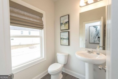 Like new, 4 bed / 3 full bath, end unit MODEL HOME!  Enjoy the on Northwood Country Club in Georgia - for sale on GolfHomes.com, golf home, golf lot