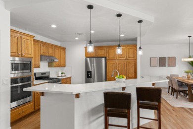 Beautifully updated home in the heart of Sun River, St. George's on Sunriver Golf Club in Utah - for sale on GolfHomes.com, golf home, golf lot