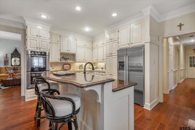 Immaculate & meticulously maintained home on the 16th green of on Hollytree Country Club in Texas - for sale on GolfHomes.com, golf home, golf lot
