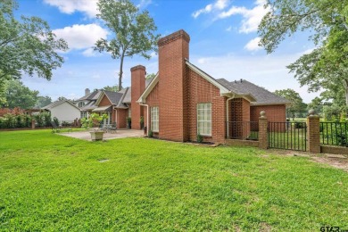 Immaculate & meticulously maintained home on the 16th green of on Hollytree Country Club in Texas - for sale on GolfHomes.com, golf home, golf lot