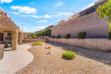 This beautifully remodeled 2-bedroom+den home in Sun City Anthem on Revere Golf Club in Nevada - for sale on GolfHomes.com, golf home, golf lot