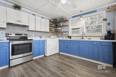 Cute, well-maintained, and updated 2-bedroom home is located on Kiva Dunes Golf Club in Alabama - for sale on GolfHomes.com, golf home, golf lot