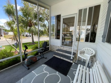 You won't find a better-maintained home than this beautifully on Lakes at Leesburg Golf Course in Florida - for sale on GolfHomes.com, golf home, golf lot