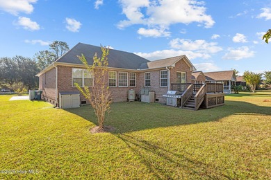Waterfront Living in Fairfield Harbour.
Welcome to this on Harbour Point Golf Club in North Carolina - for sale on GolfHomes.com, golf home, golf lot
