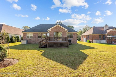 Waterfront Living in Fairfield Harbour.
Welcome to this on Harbour Point Golf Club in North Carolina - for sale on GolfHomes.com, golf home, golf lot