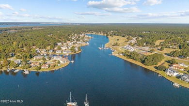 Waterfront Living in Fairfield Harbour.
Welcome to this on Harbour Point Golf Club in North Carolina - for sale on GolfHomes.com, golf home, golf lot
