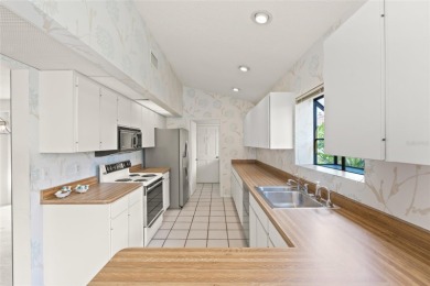 Discover this inviting 3-bedroom, 2.5-bath townhome in the on Bent Tree Country Club in Florida - for sale on GolfHomes.com, golf home, golf lot