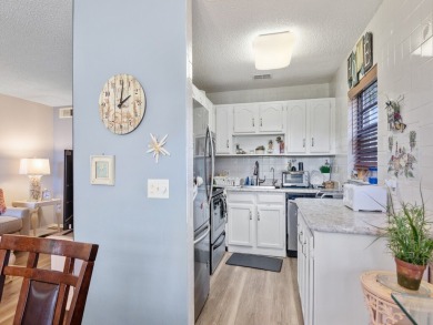 First-floor corner condo in Vista Gardens 55+ community! 1 bed on Vero Beach South Golf Course in Florida - for sale on GolfHomes.com, golf home, golf lot