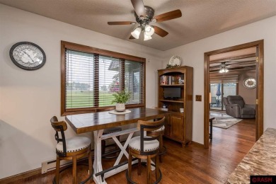 This 2+ bedroom, 1.75-bathroom, detached patio townhome offers on  in Minnesota - for sale on GolfHomes.com, golf home, golf lot