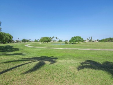First-floor corner condo in Vista Gardens 55+ community! 1 bed on Vero Beach South Golf Course in Florida - for sale on GolfHomes.com, golf home, golf lot