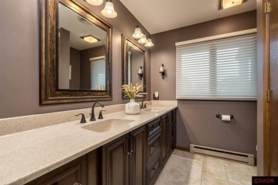 This 2+ bedroom, 1.75-bathroom, detached patio townhome offers on  in Minnesota - for sale on GolfHomes.com, golf home, golf lot