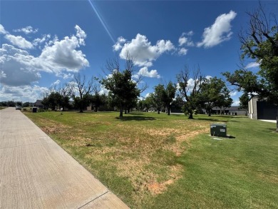 Fly in and see this ready-to-build lot in the highly on Pecan Plantation Country Club in Texas - for sale on GolfHomes.com, golf home, golf lot