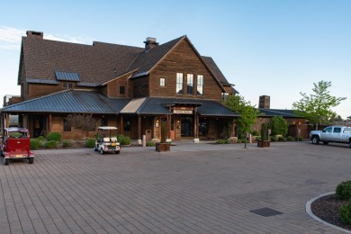 Immaculate, luxury Ranch Cabin on the 9th hole of Brasada Canyon on Brasada Canyons Golf Course in Oregon - for sale on GolfHomes.com, golf home, golf lot