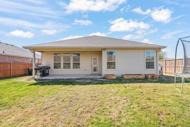 Welcome home to this stunning 4-bedroom, 2-bathroom, 2,187 sq ft on Cleburne Golf Links in Texas - for sale on GolfHomes.com, golf home, golf lot