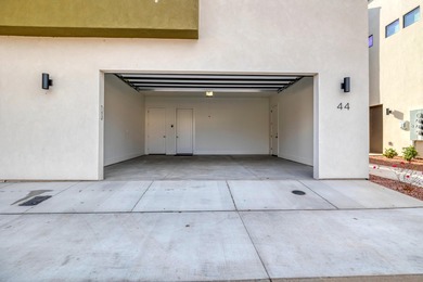 Brand New nightly rental at Bloomington Country Club. 4 full on Bloomington Country Club in Utah - for sale on GolfHomes.com, golf home, golf lot