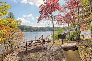 Welcome to this charming one-level home, perfectly situated to on Mountain Harbour Golf Club in North Carolina - for sale on GolfHomes.com, golf home, golf lot