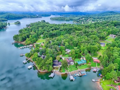 Welcome to this charming one-level home, perfectly situated to on Mountain Harbour Golf Club in North Carolina - for sale on GolfHomes.com, golf home, golf lot