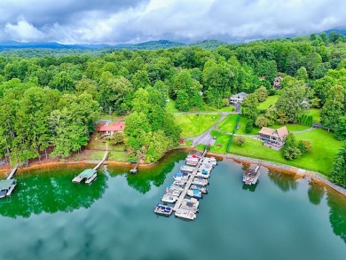 Welcome to this charming one-level home, perfectly situated to on Mountain Harbour Golf Club in North Carolina - for sale on GolfHomes.com, golf home, golf lot