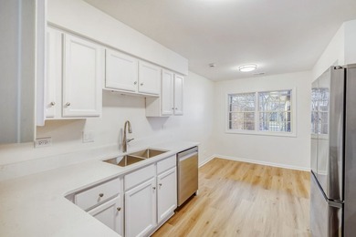 Let me preface by saying *don't let this one get away!* This on Willow Crest Golf Club in Illinois - for sale on GolfHomes.com, golf home, golf lot